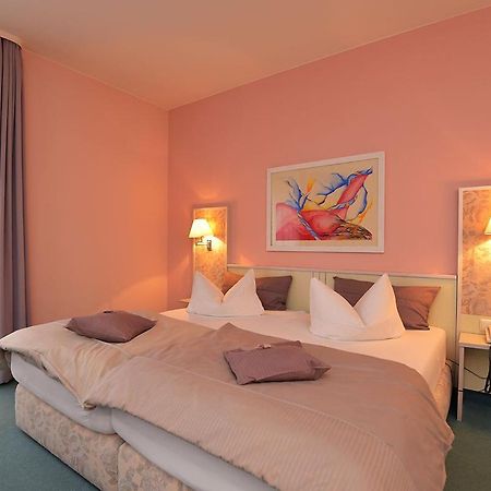 Altstadthotel An Der Werra Майнинген Екстериор снимка