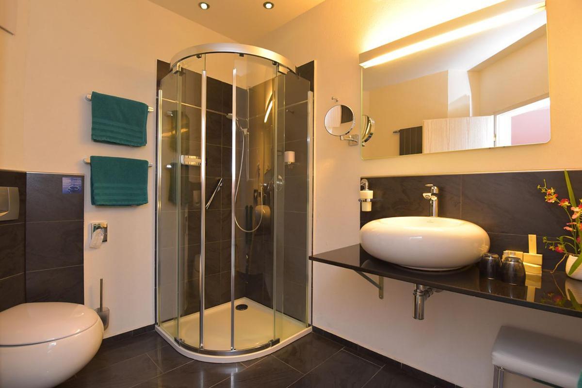Altstadthotel An Der Werra Майнинген Екстериор снимка
