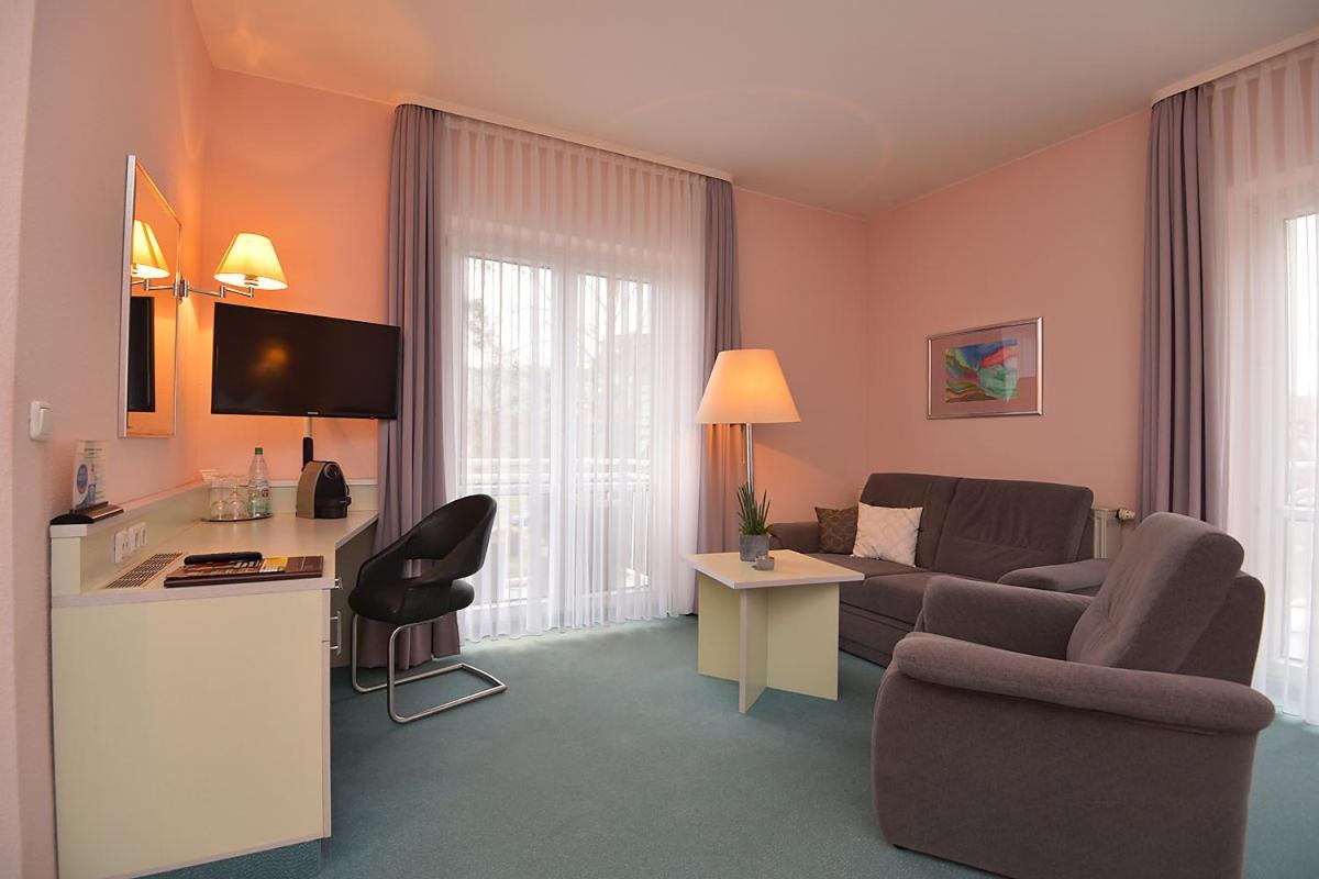 Altstadthotel An Der Werra Майнинген Екстериор снимка